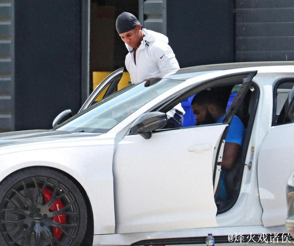 曼联训练计划曝光！双星合练，拉什福德引穆帅助力涨价