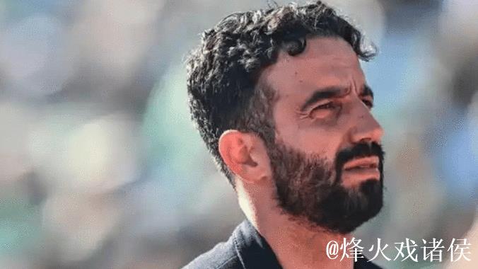 青训小将疑似用晒照回应阿莫林言论:曼晚披露阿马斯与奥比动态 青训小将疑似用晒照回应阿莫林言论:曼晚披露阿马斯与奥比动态